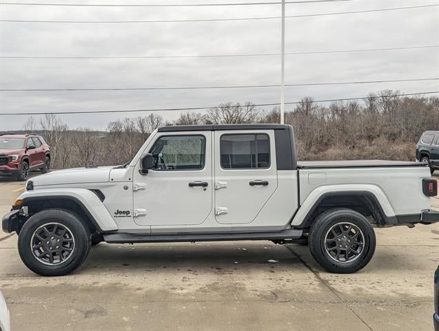 2022 Jeep Gladiator Overland