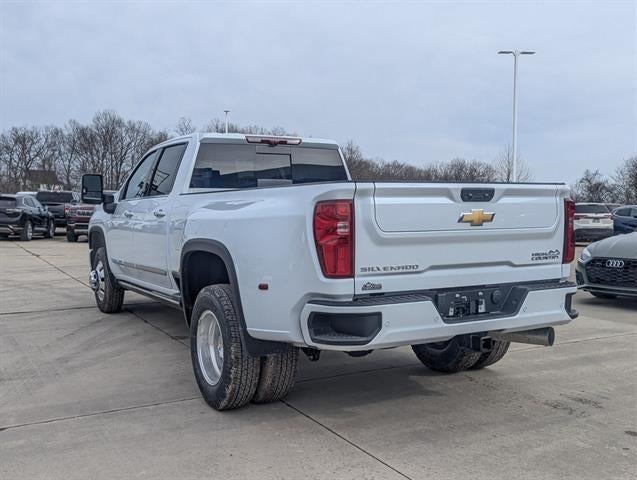 2026 Chevrolet Silverado 3500 HD High Country