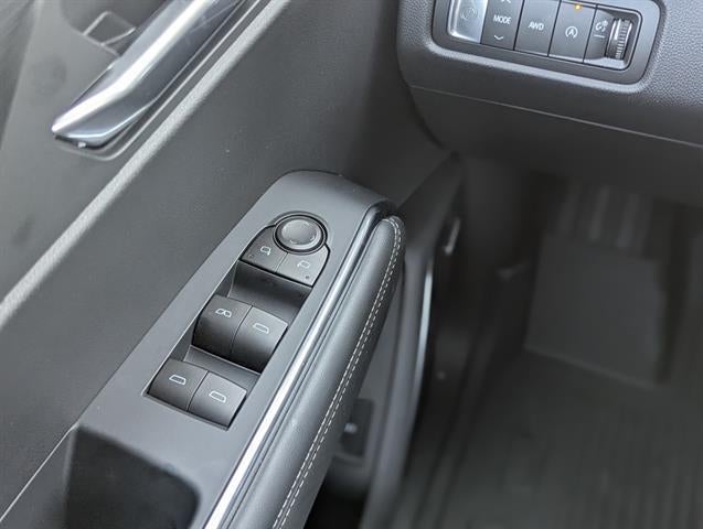 2026 GMC Acadia AWD Elevation