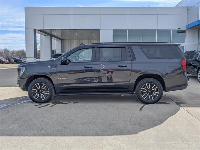 2023 GMC Yukon XL AT4