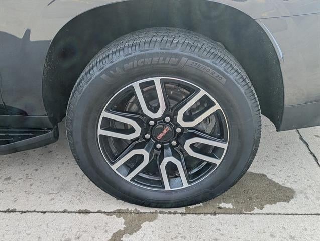 2023 GMC Yukon XL AT4