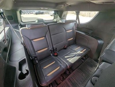 2023 GMC Yukon XL AT4