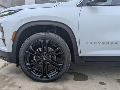 2026 Chevrolet Traverse FWD LT