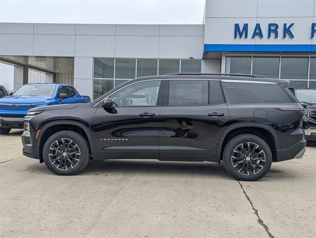 2026 Chevrolet Traverse FWD LT