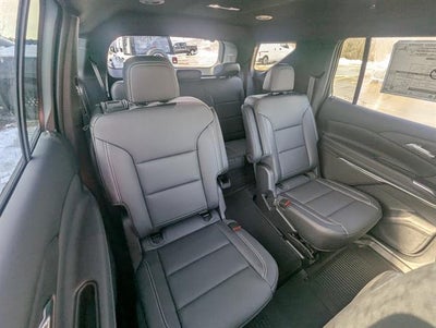 2026 Chevrolet Traverse FWD LT