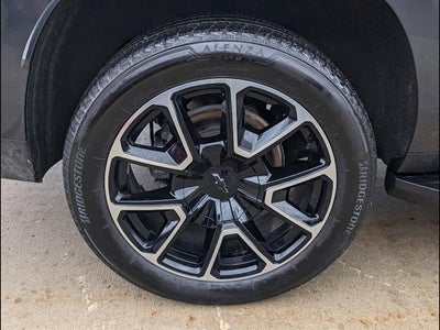 2022 Chevrolet Suburban RST