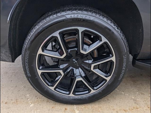 2022 Chevrolet Suburban RST