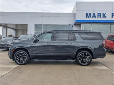 2022 Chevrolet Suburban RST