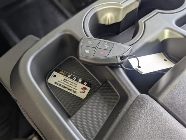 2025 GMC Sierra 2500 HD Pro