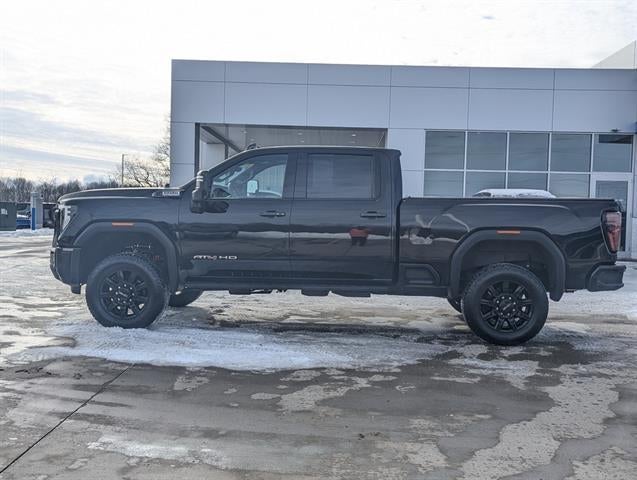 2025 GMC Sierra 2500 HD AT4