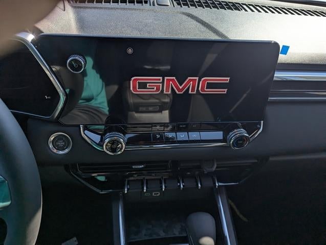 2026 GMC Canyon 2WD Elevation