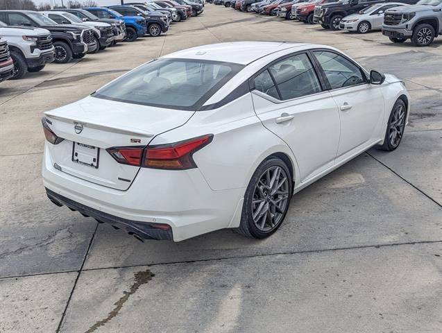 2024 Nissan Altima 2.0 SR