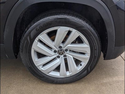 2023 Volkswagen Atlas Cross Sport 3.6L V6 SE w/Technology