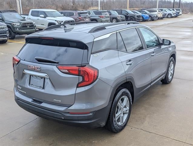 2021 GMC Terrain SLE