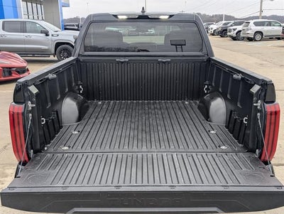 2024 Toyota Tundra 4WD SR5