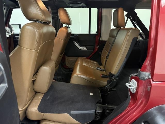 2012 Jeep Wrangler Unlimited Sahara