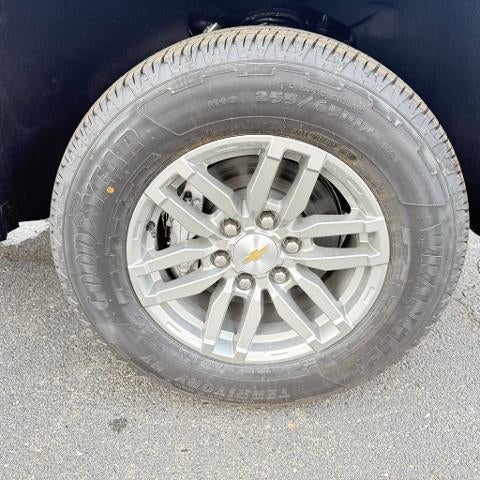 2025 Chevrolet Colorado WT/LT