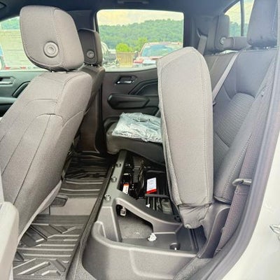 2025 Chevrolet Colorado WT/LT