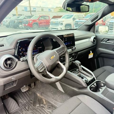 2025 Chevrolet Colorado WT/LT