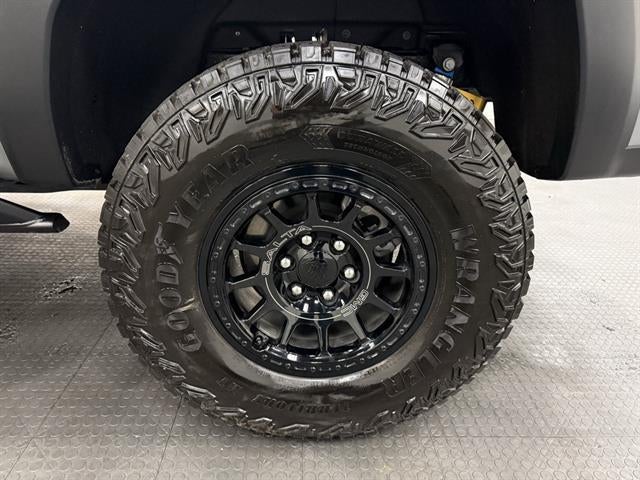 2024 GMC Canyon AT4X