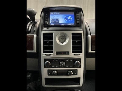 2010 Chrysler Town & Country Touring Plus