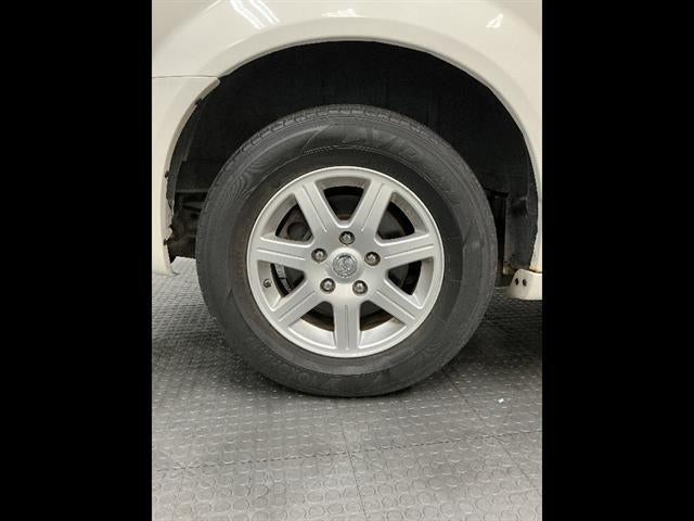 2010 Chrysler Town & Country Touring Plus