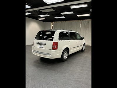 2010 Chrysler Town & Country Touring Plus