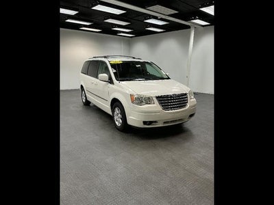 2010 Chrysler Town & Country Touring Plus