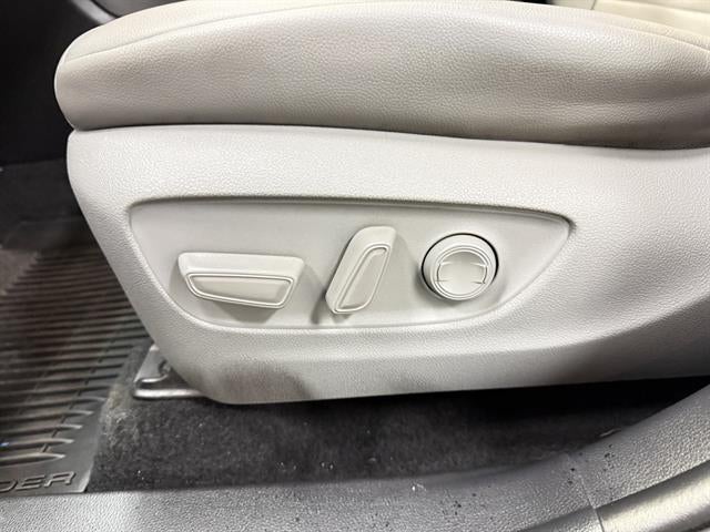 2022 TOYOTA TRUCK HIGHLANDER XLE