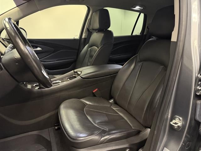 2020 Buick Envision Essence Group