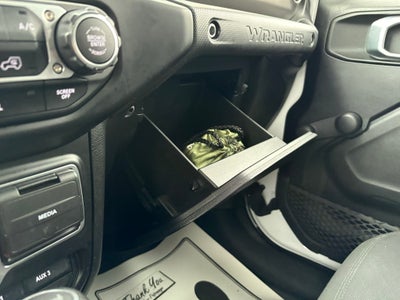 2022 Jeep Wrangler Unlimited Willys