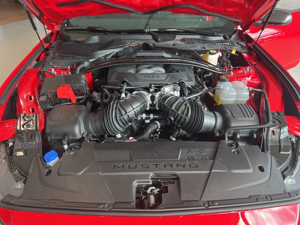 2025 Ford Mustang Dark Horse