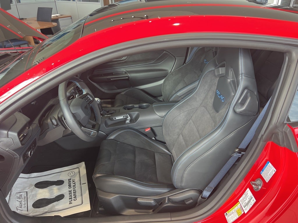 2025 Ford Mustang Dark Horse