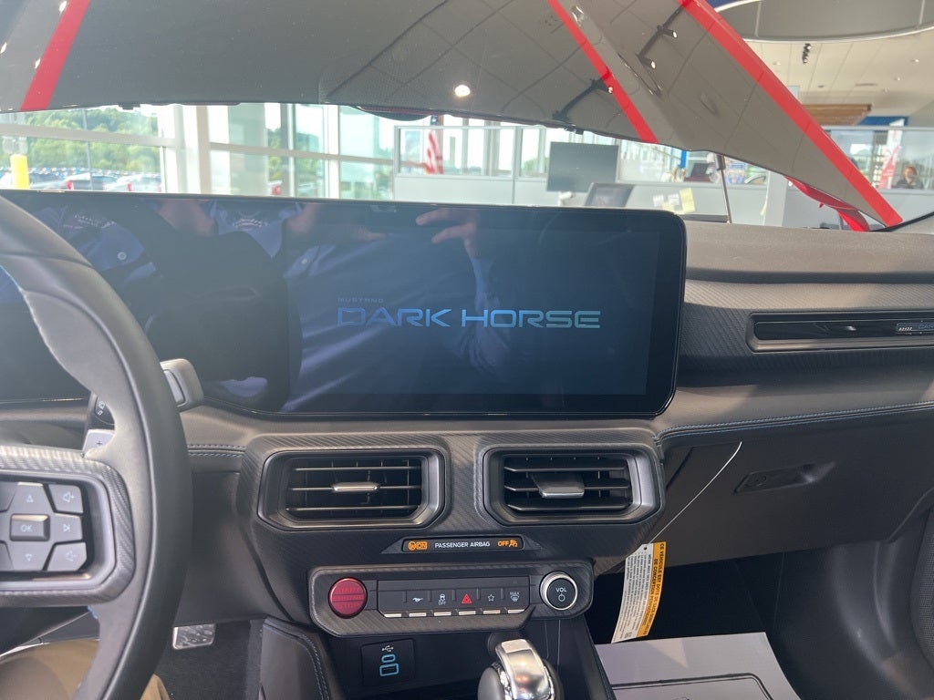 2025 Ford Mustang Dark Horse