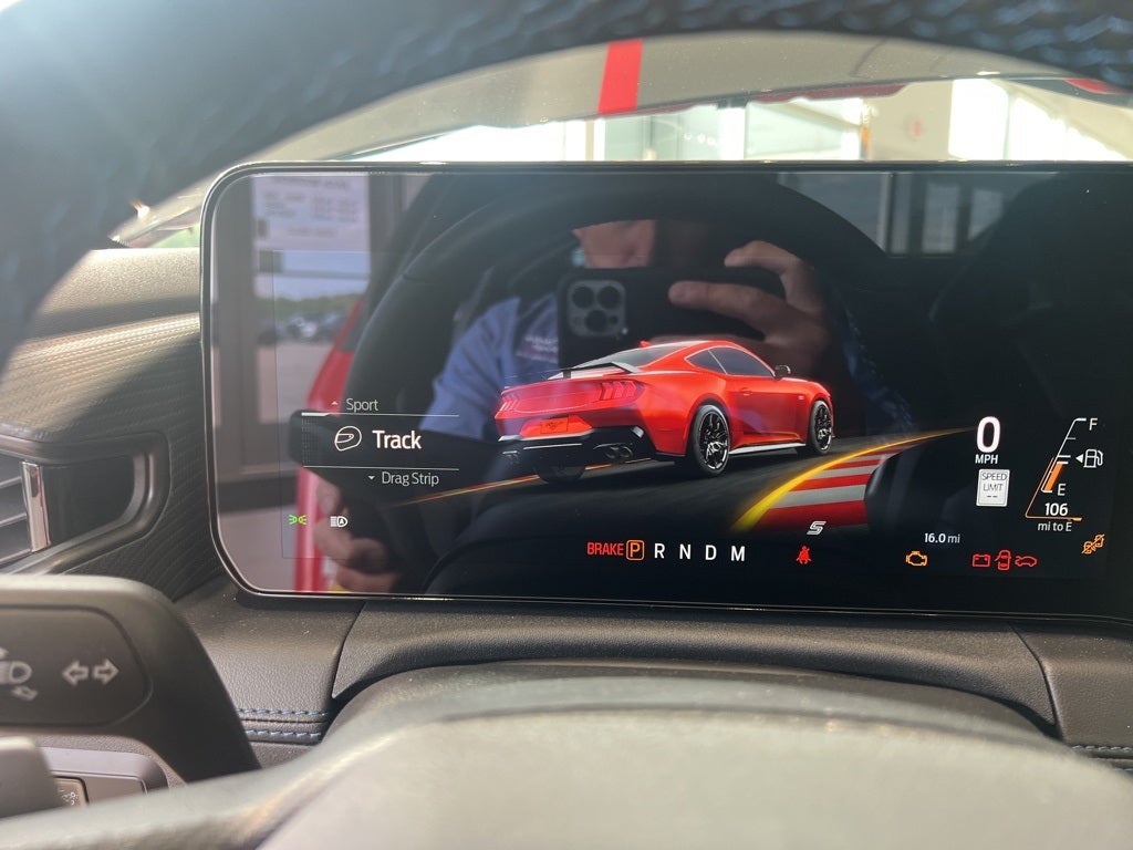 2025 Ford Mustang Dark Horse