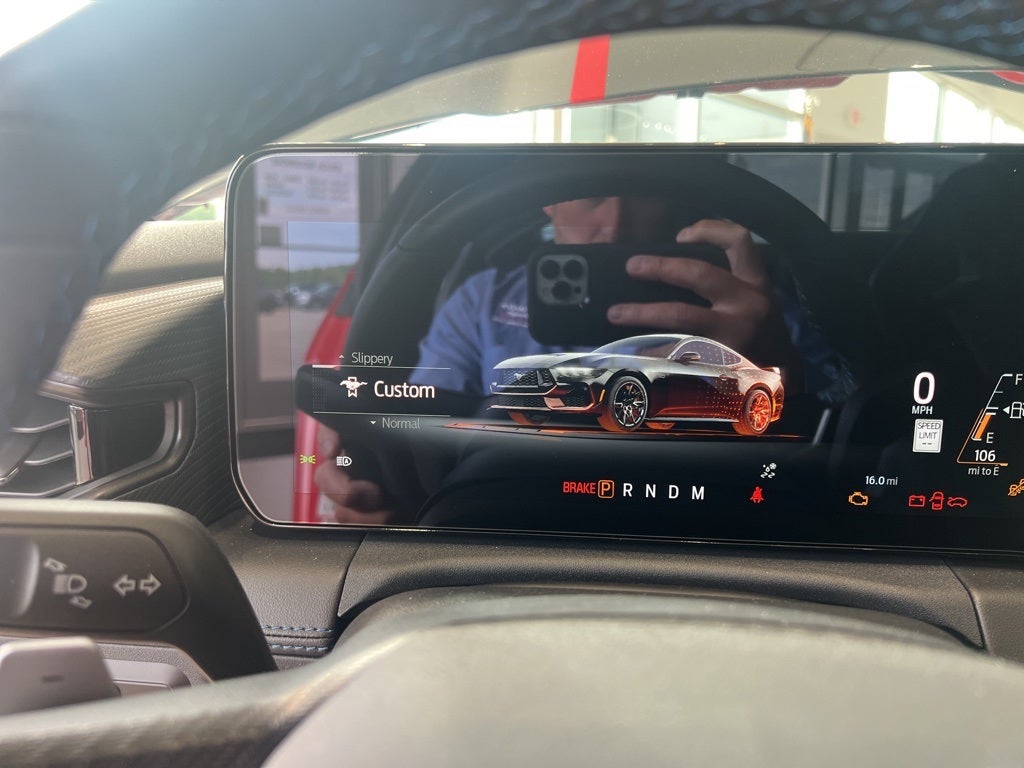 2025 Ford Mustang Dark Horse