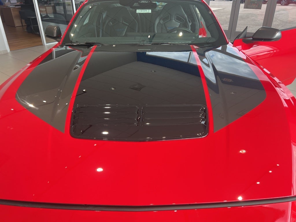 2025 Ford Mustang Dark Horse