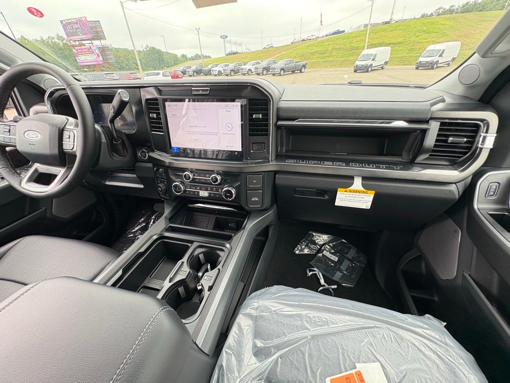 2026 Ford F-350SD Lariat Black Appearance Package