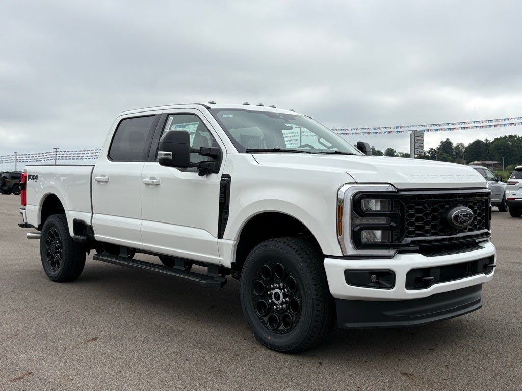 2026 Ford F-350SD Lariat Black Appearance Package