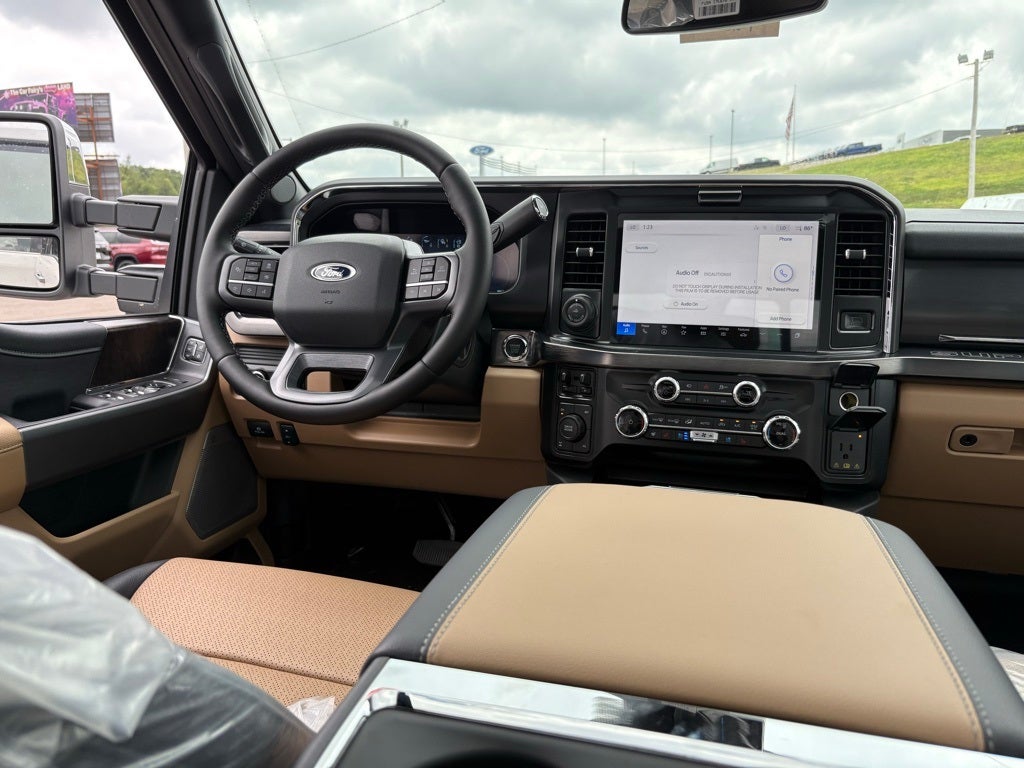 2026 Ford F-350SD Lariat