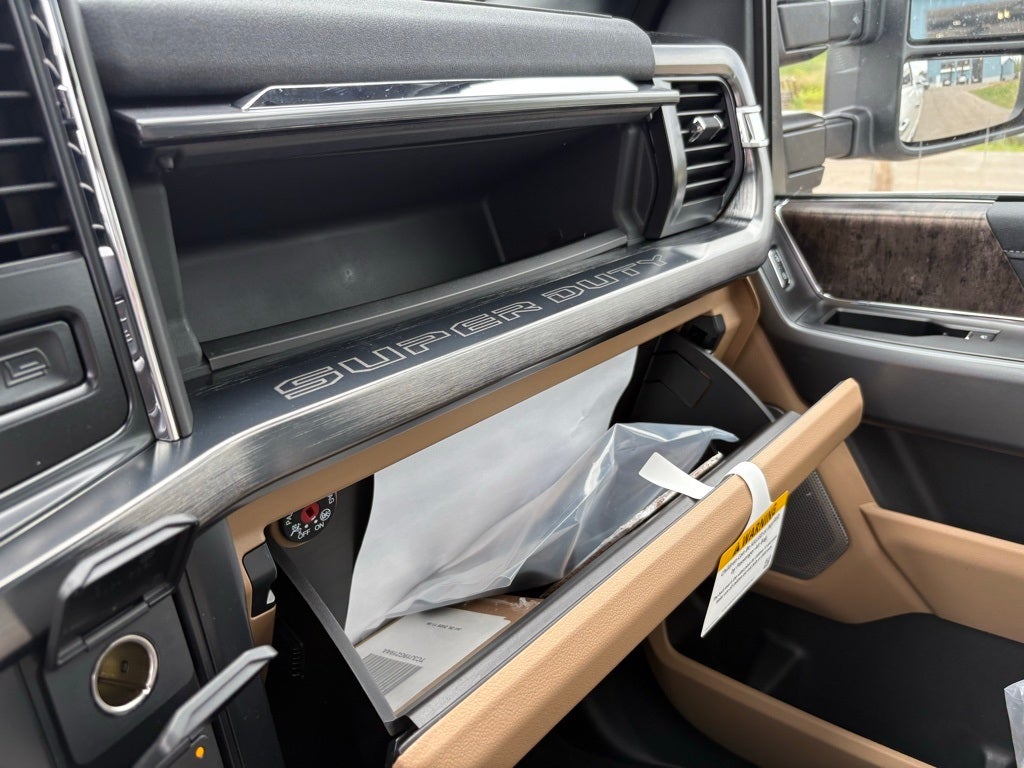 2026 Ford F-350SD Lariat