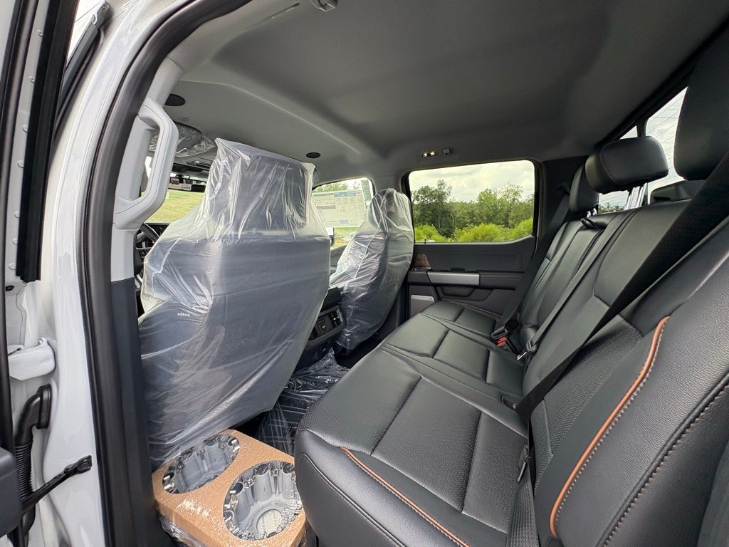 2026 Ford F-350SD Lariat Tremor Black Package