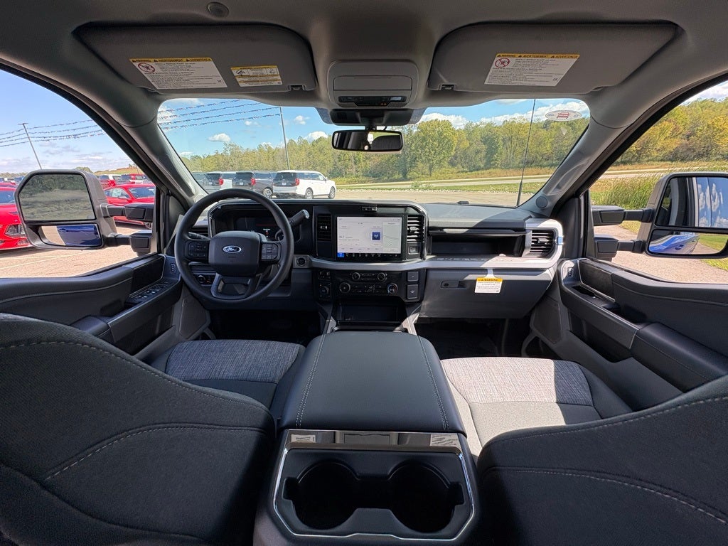 2026 Ford F-350SD XLT Black Appearance Package