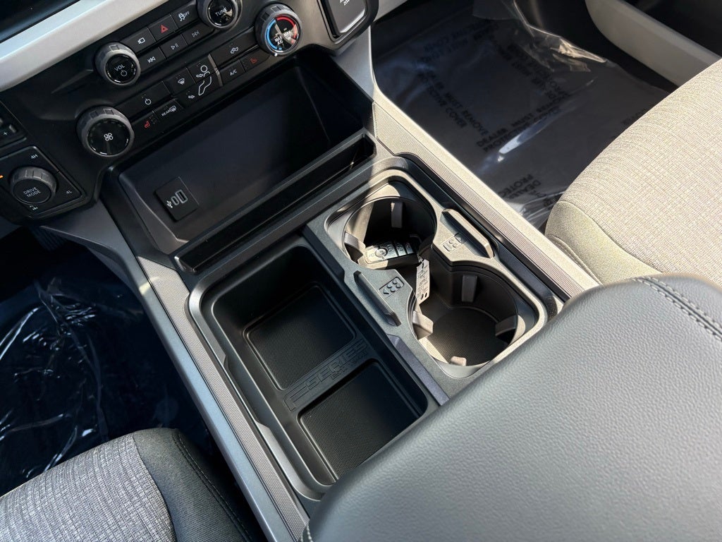 2026 Ford F-350SD XLT Black Appearance Package