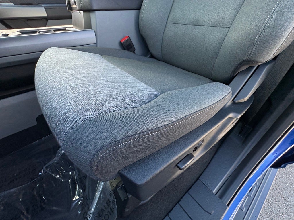 2026 Ford F-350SD XLT Black Appearance Package