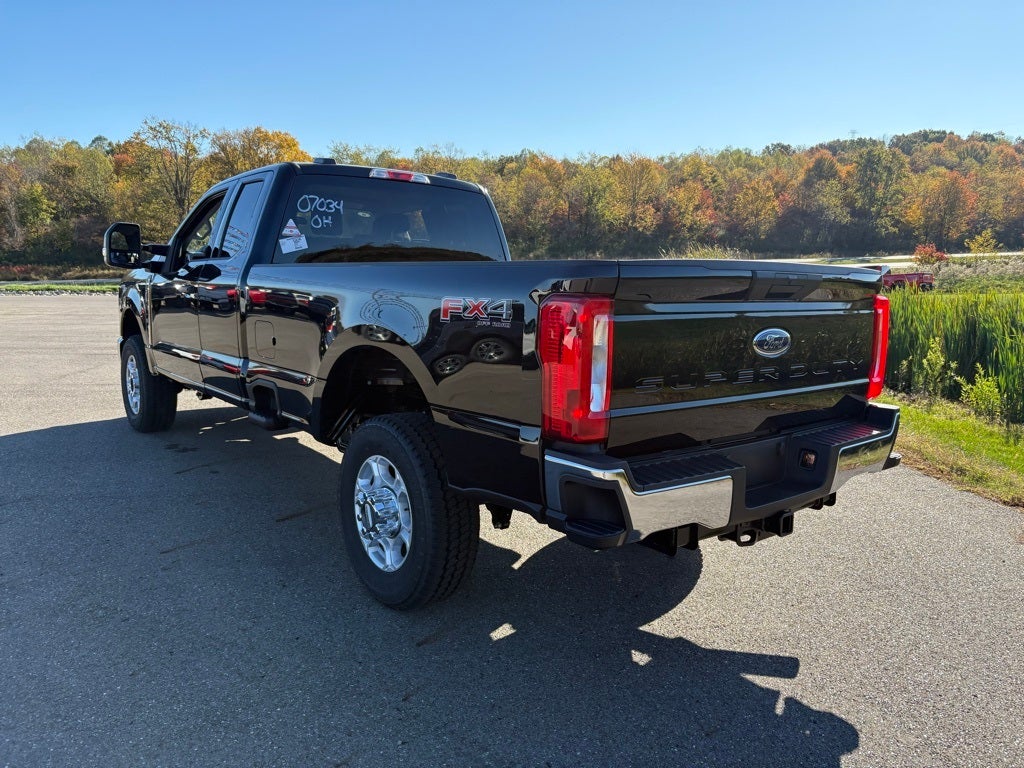 2026 Ford F-350SD XLT