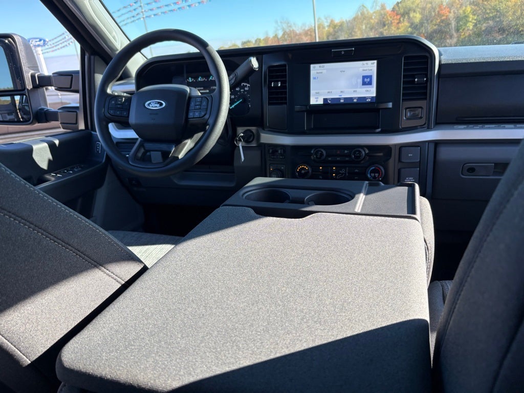 2026 Ford F-350SD XLT