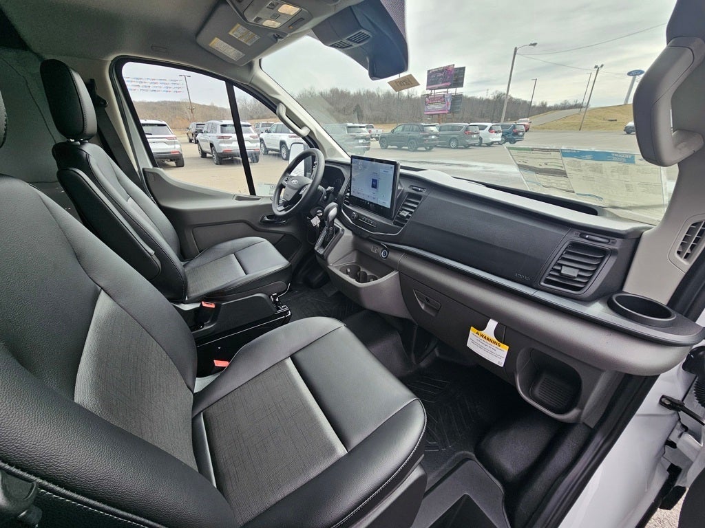 2025 Ford Transit-250 Base