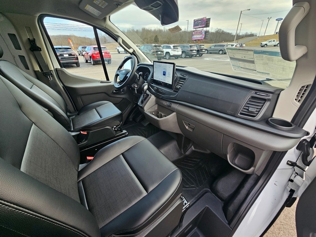 2025 Ford Transit-250 Base