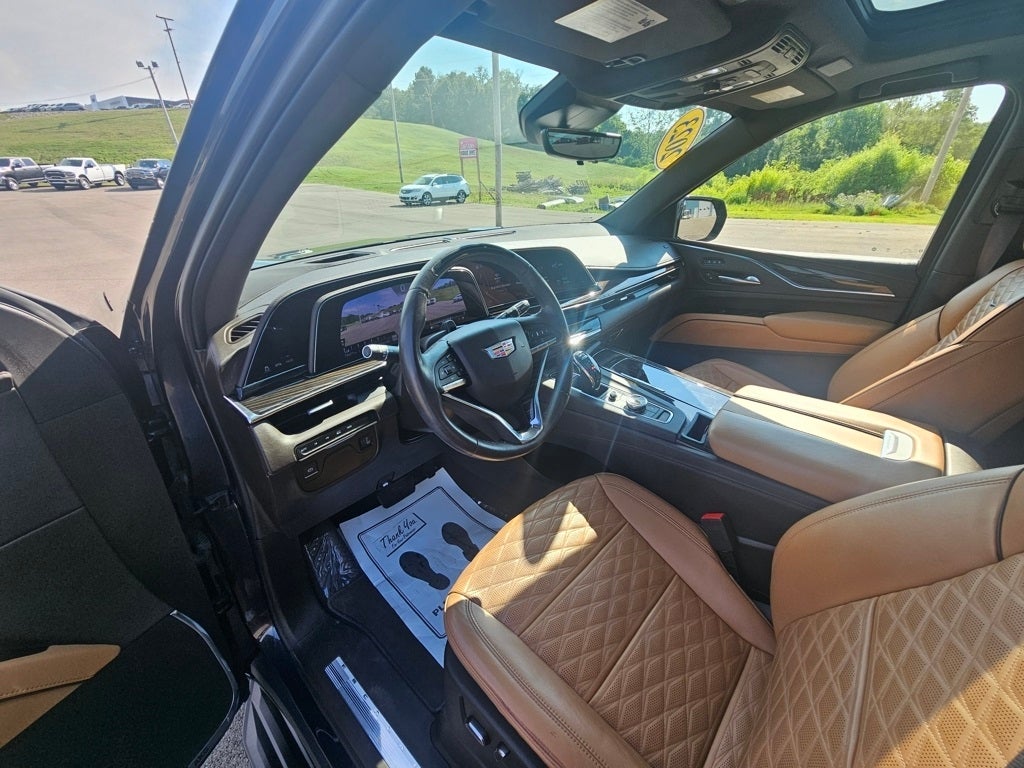 2023 Cadillac Escalade Premium Luxury